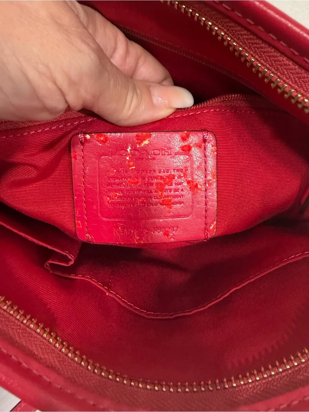 COACH Signature messenger bag Canvas Crossbody Bag in Khaki with Red Trim